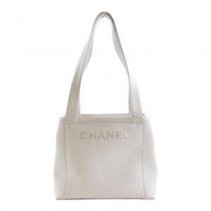 CHANEL shoulder bag