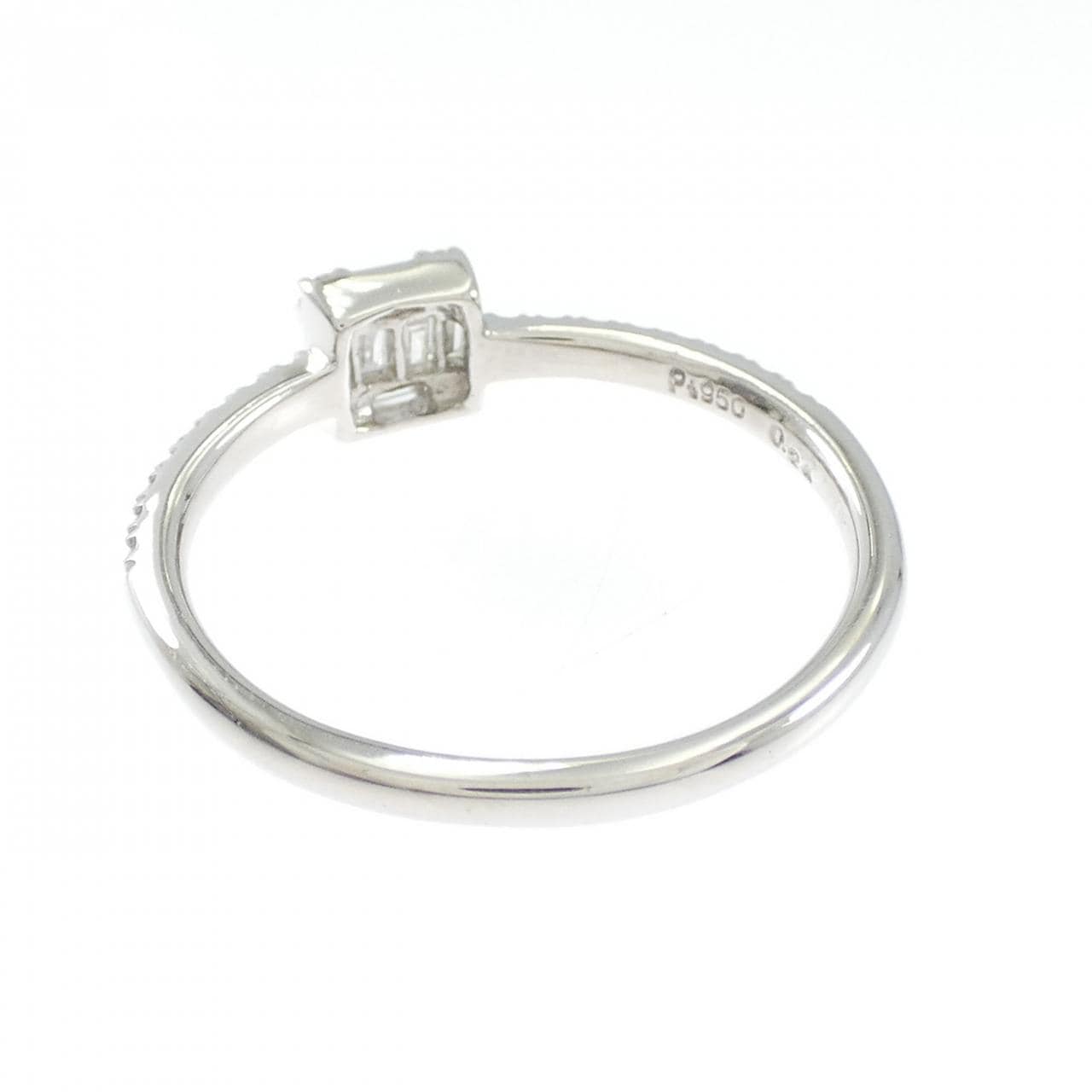 ベルシオラ ダイヤモンド リング 0.24CT