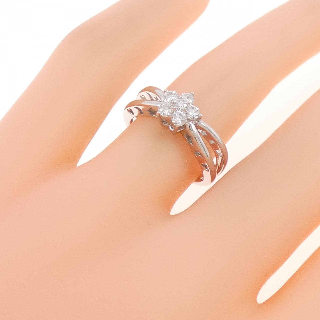 ポンテヴェキオ フラワー リング 0.30CT