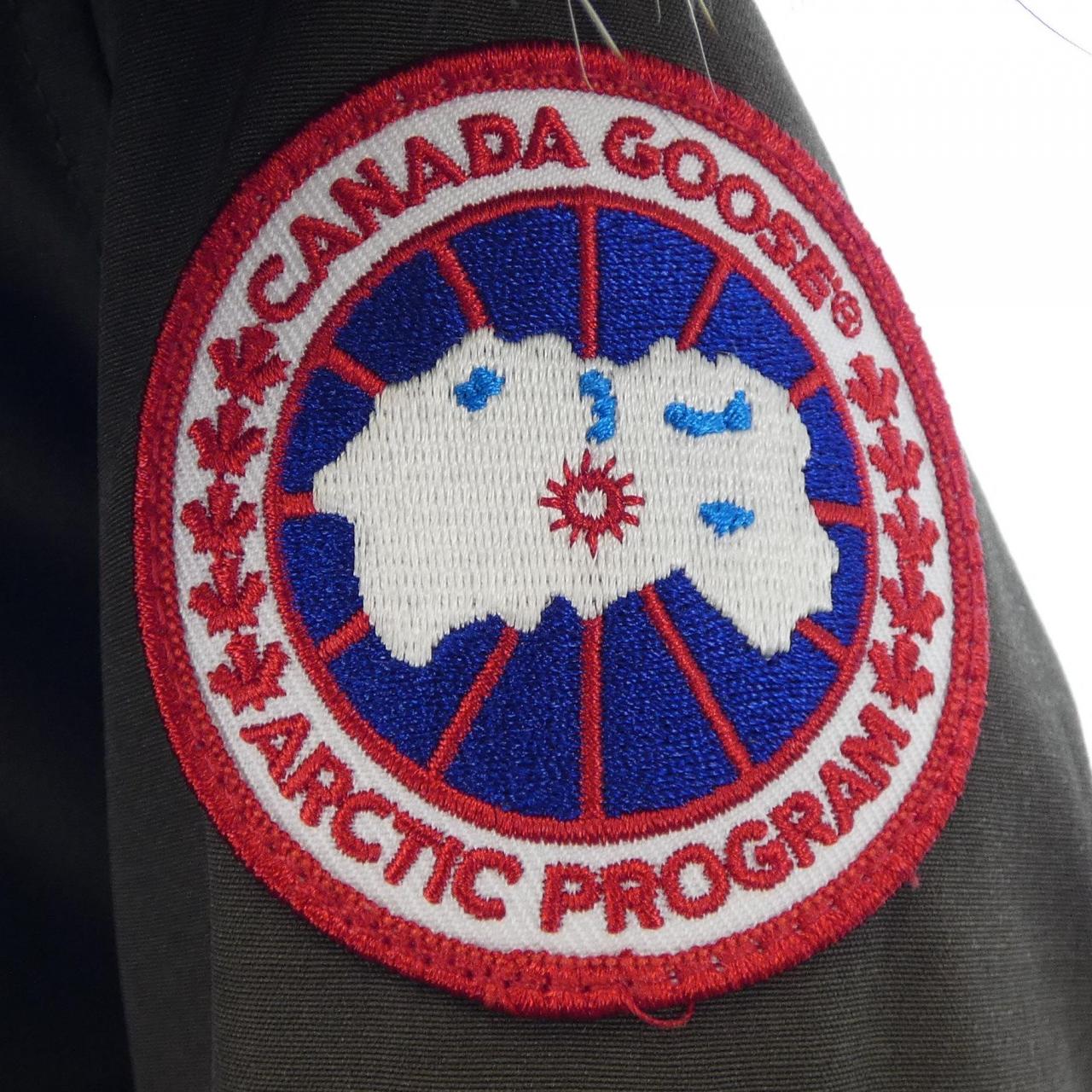 カナダグース CANADA GOOSE ダウンコート