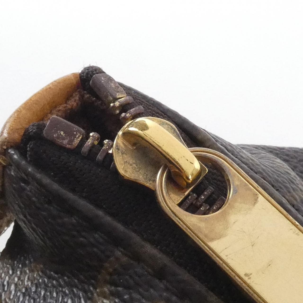 ルイヴィトン モノグラム トータリー PM M56688 バッグ