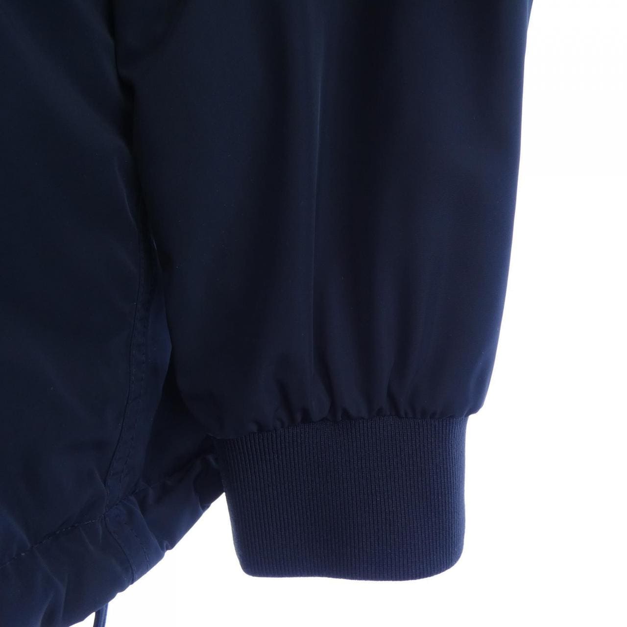 モンクレール MONCLER SARZEAU ダウンジャケット