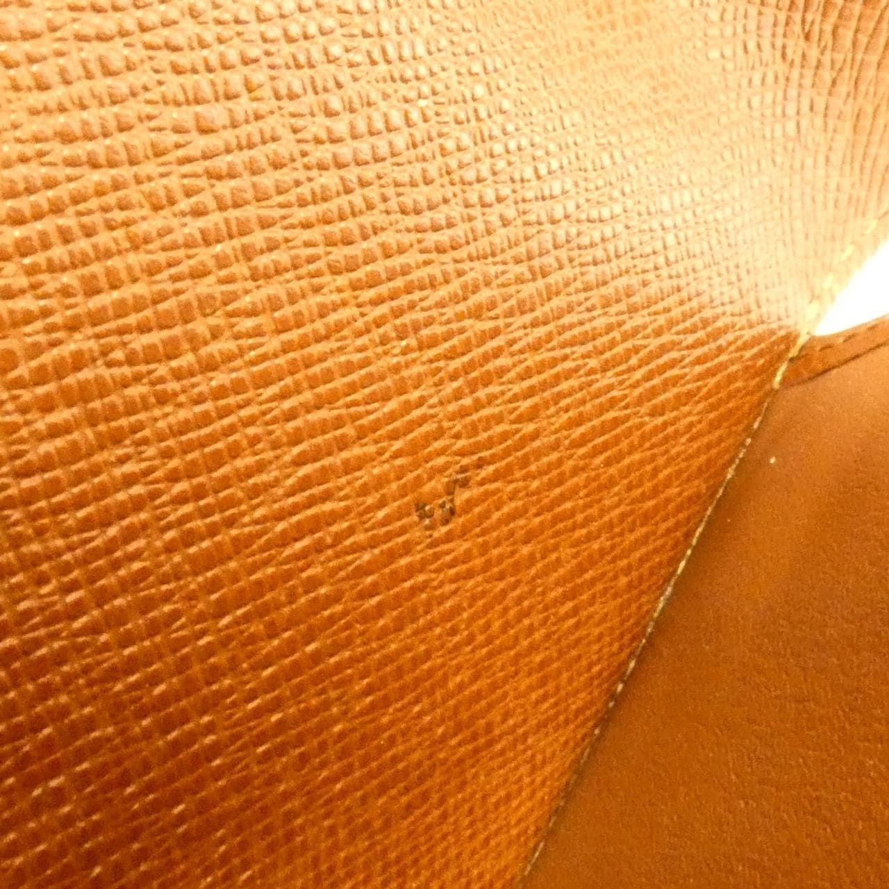 ルイヴィトン モノグラム ポルト モネ ビエ カルト クレディ M61652 財布