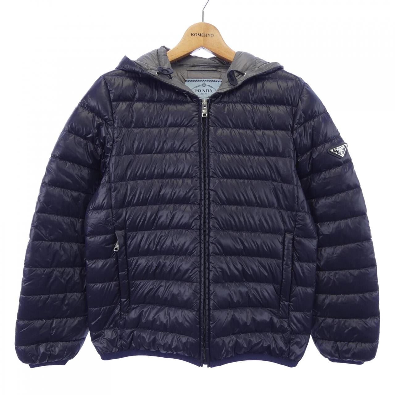 プラダ PRADA トライアングルロゴ 292009 R212 AR0 ダウンジャケット