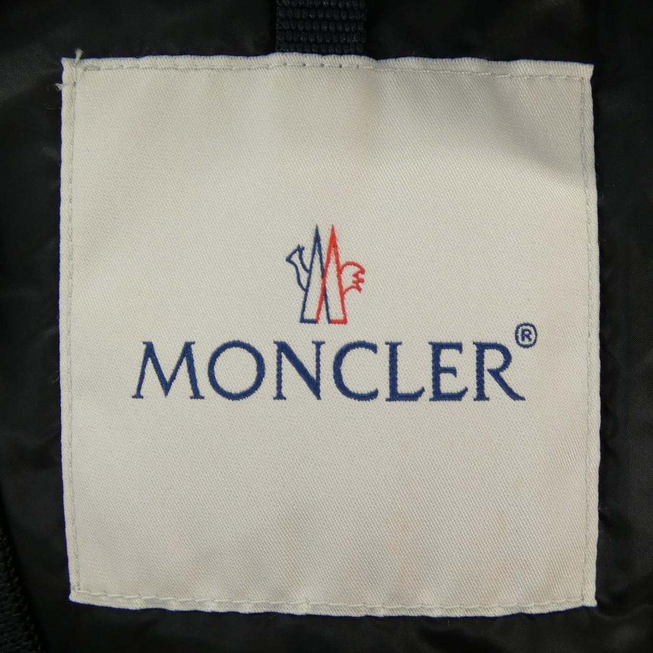 モンクレール MONCLER AUBURN ダウンジャケット