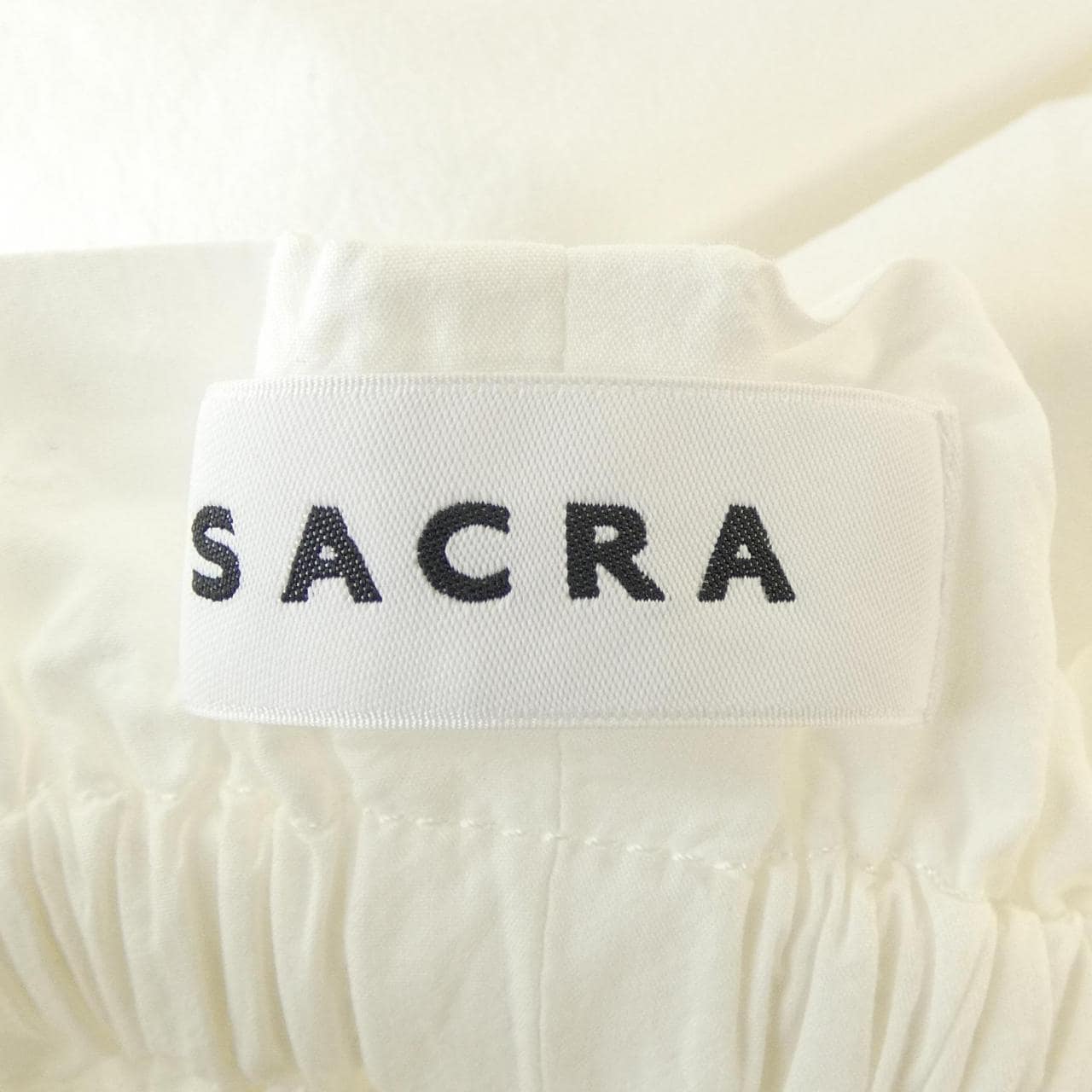 サクラ SACRA ショートパンツ