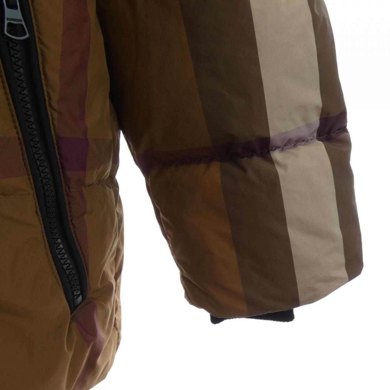 バーバリー BURBERRY 8059095 ダウンジャケット