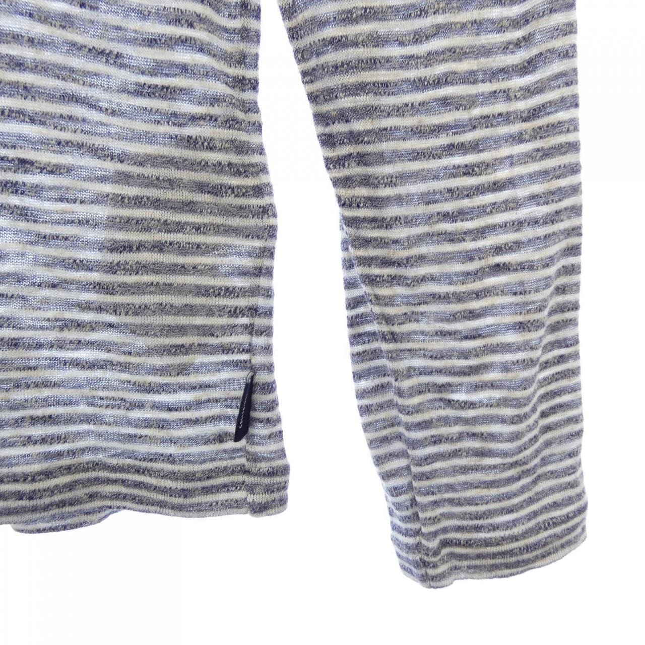 アルマーニコレツィオーニ ARMANI collezioni トップス