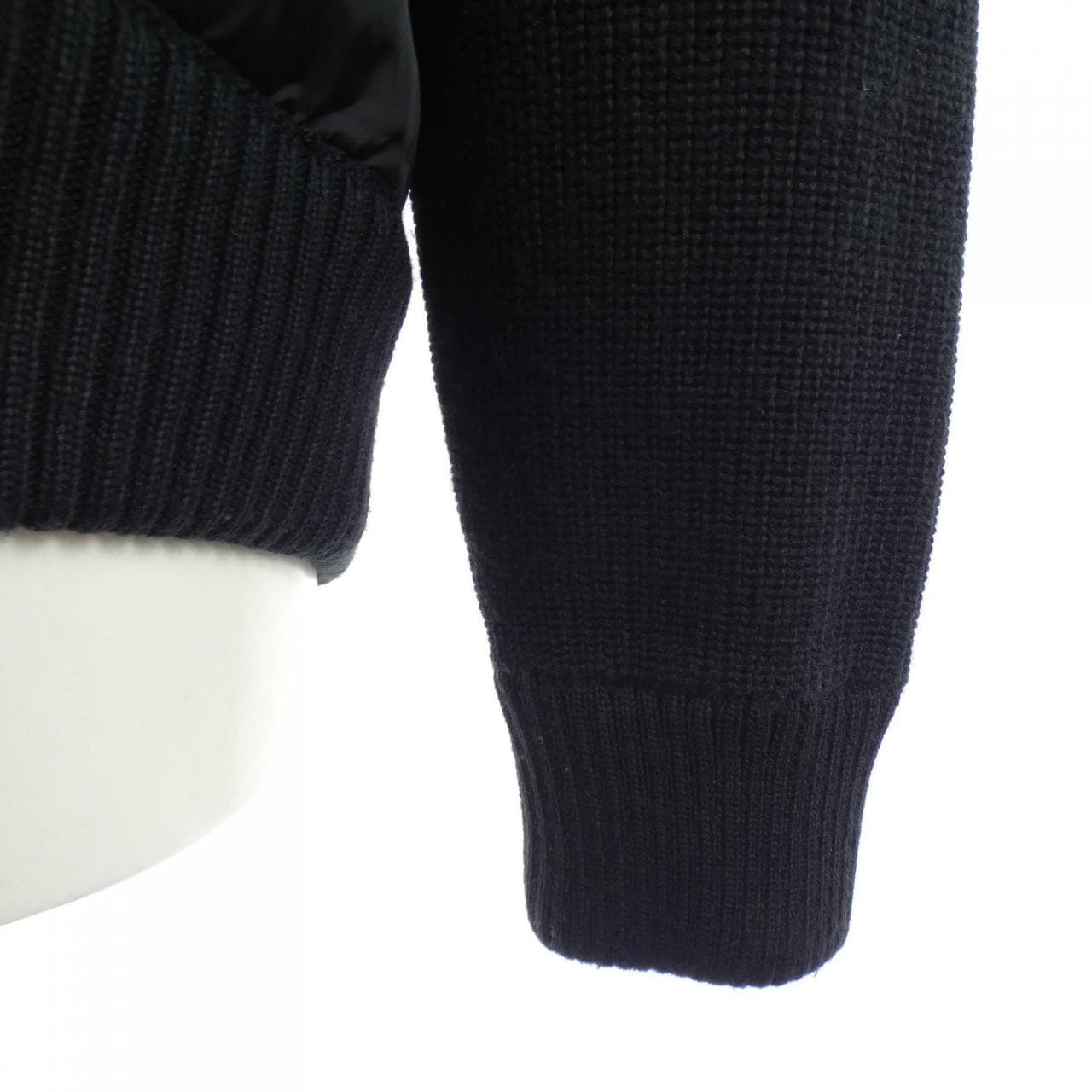 モンクレール MONCLER 20919B50800 ダウンジャケット