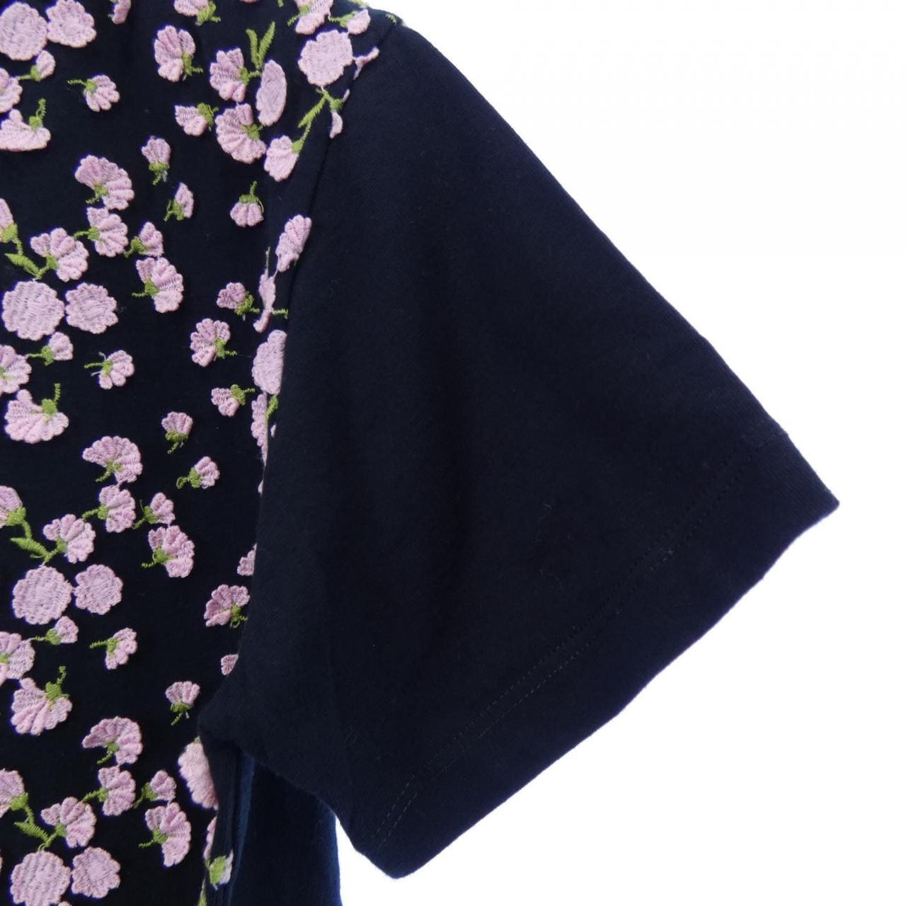 プラダ PRADA トップス