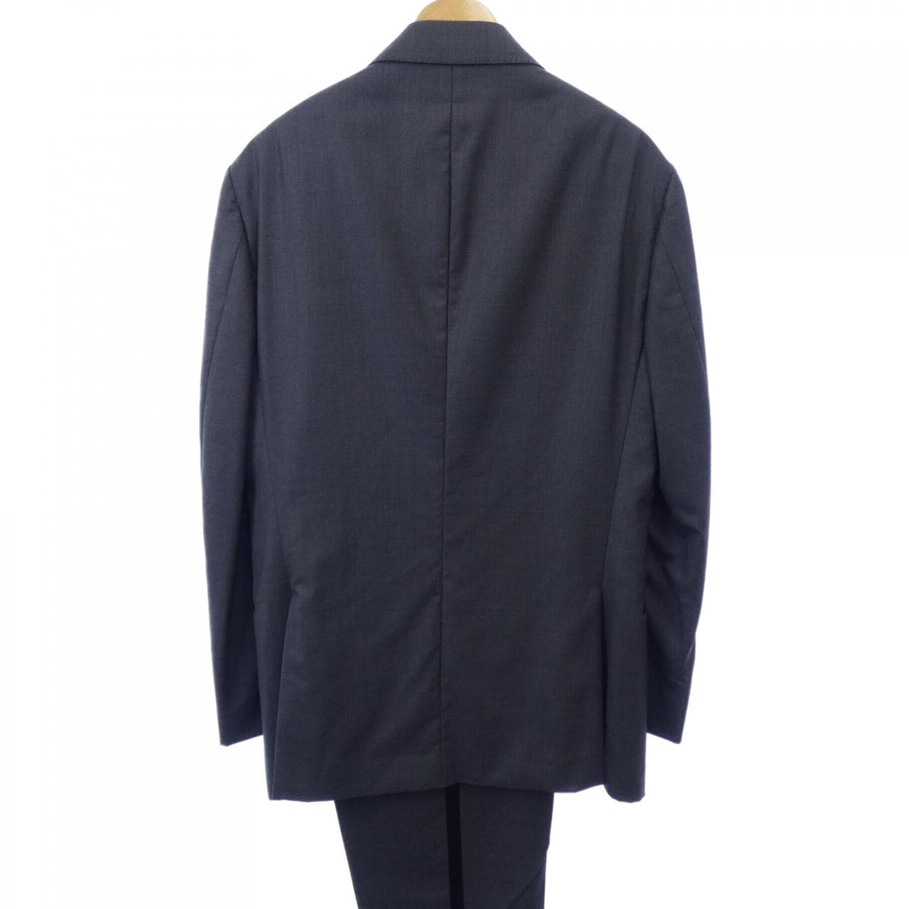ブルネロクチネリ BRUNELLO CUCINELLI スーツ