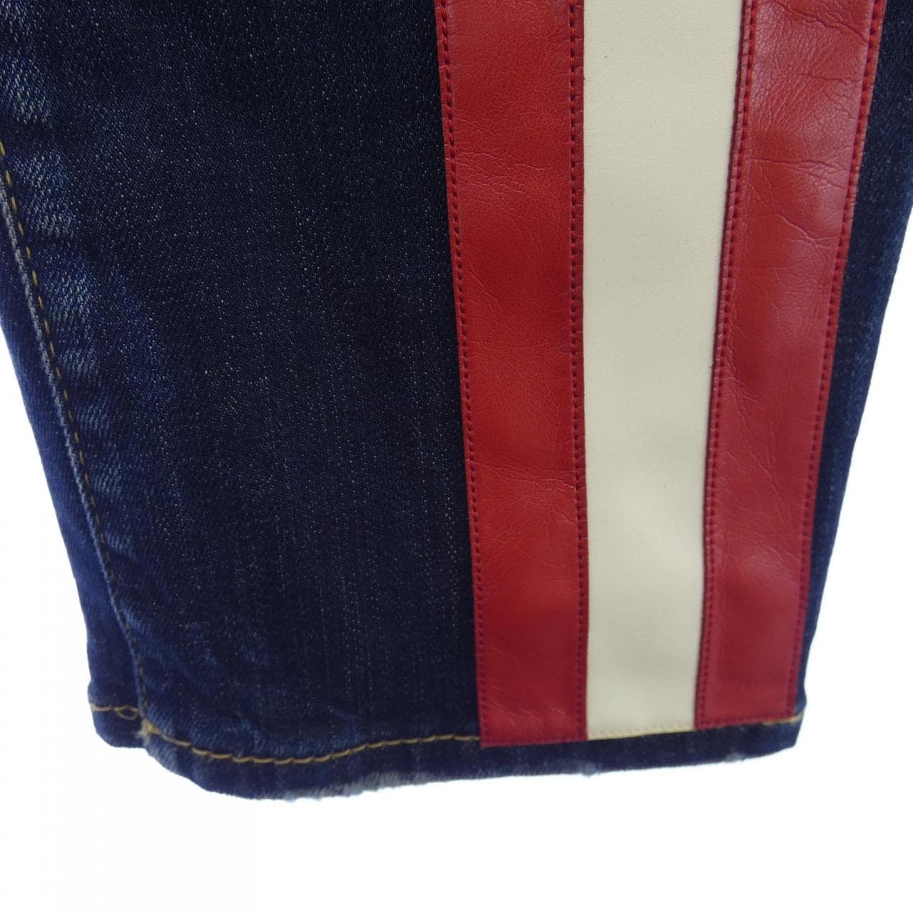 ディースクエアード DSQUARED2 S74LB0726 ジーンズ