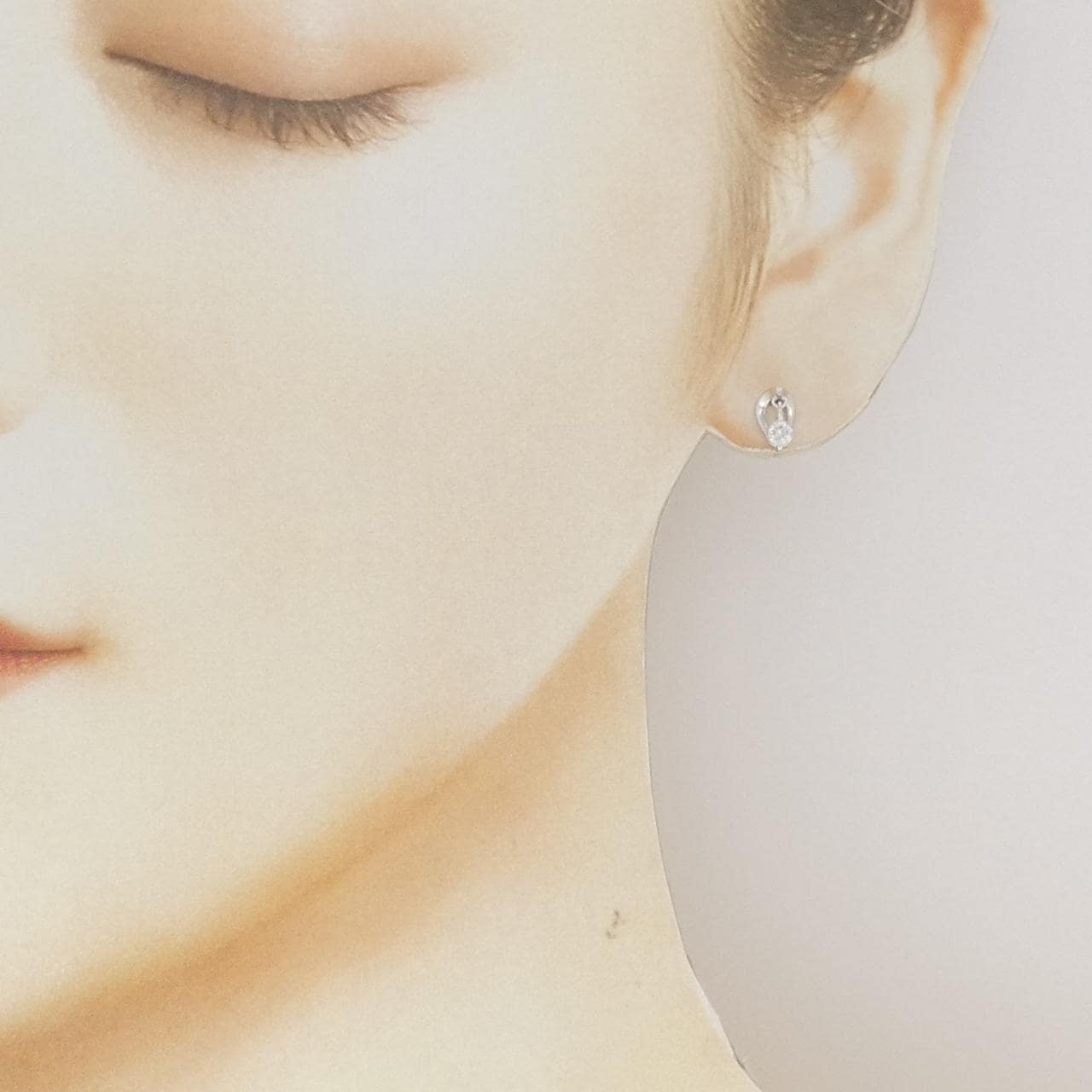 K18WG ダイヤモンド ピアス 0.20CT