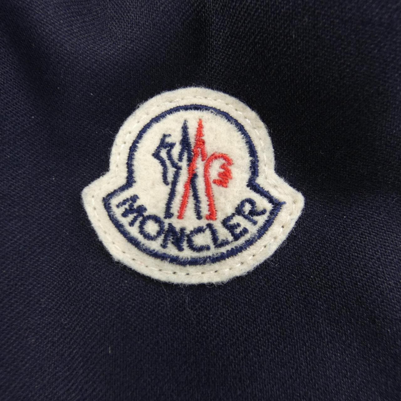 モンクレール MONCLER ダウンジャケット