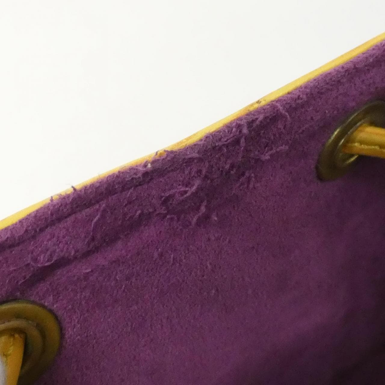 ルイヴィトン エピ プチ ノエ M44109 ショルダーバッグ