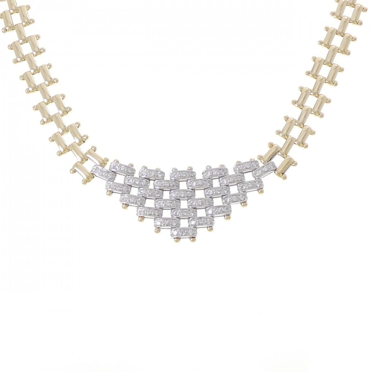 TRES BELLE Diamond Necklace