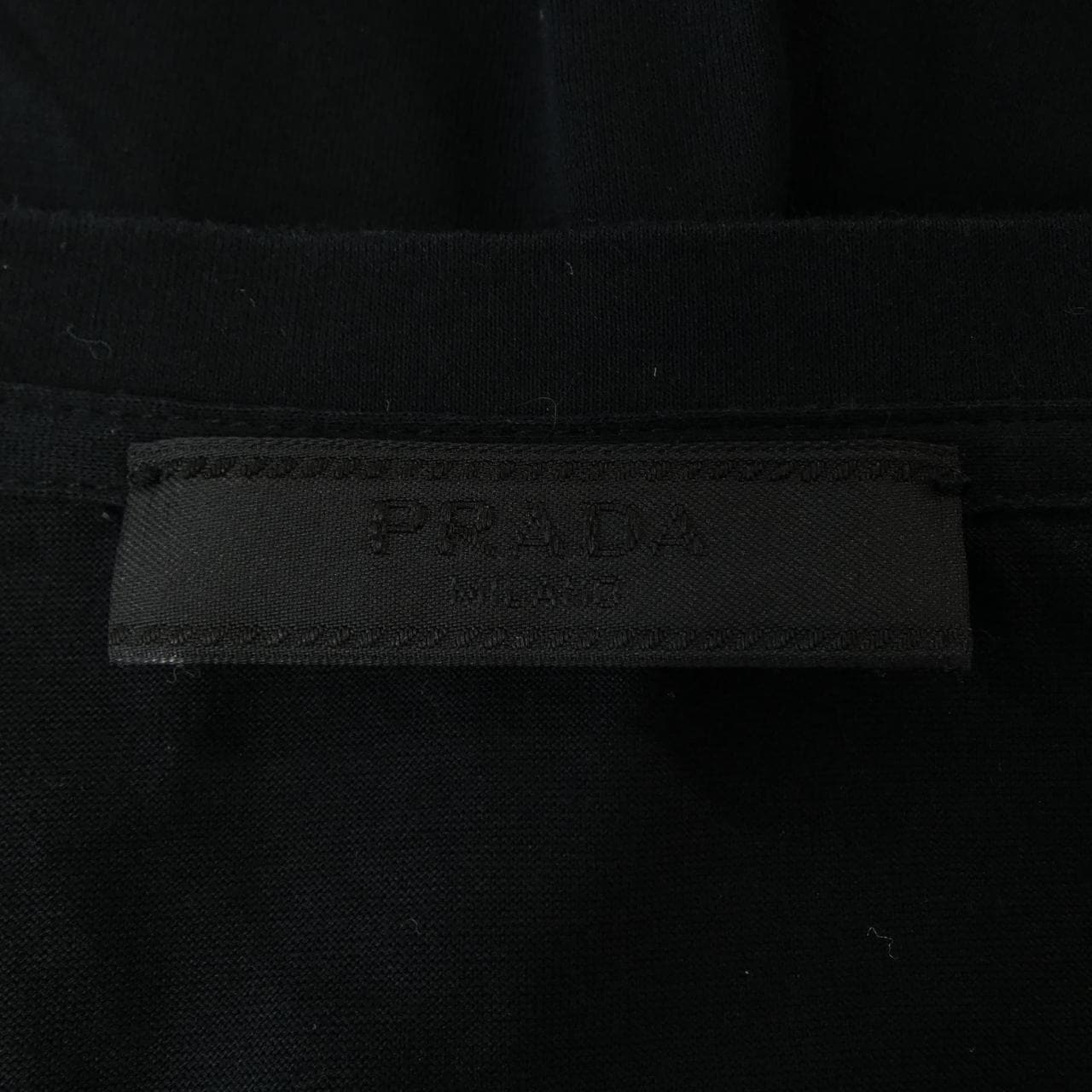 プラダ PRADA UJN006 R131 1GAW Tシャツ