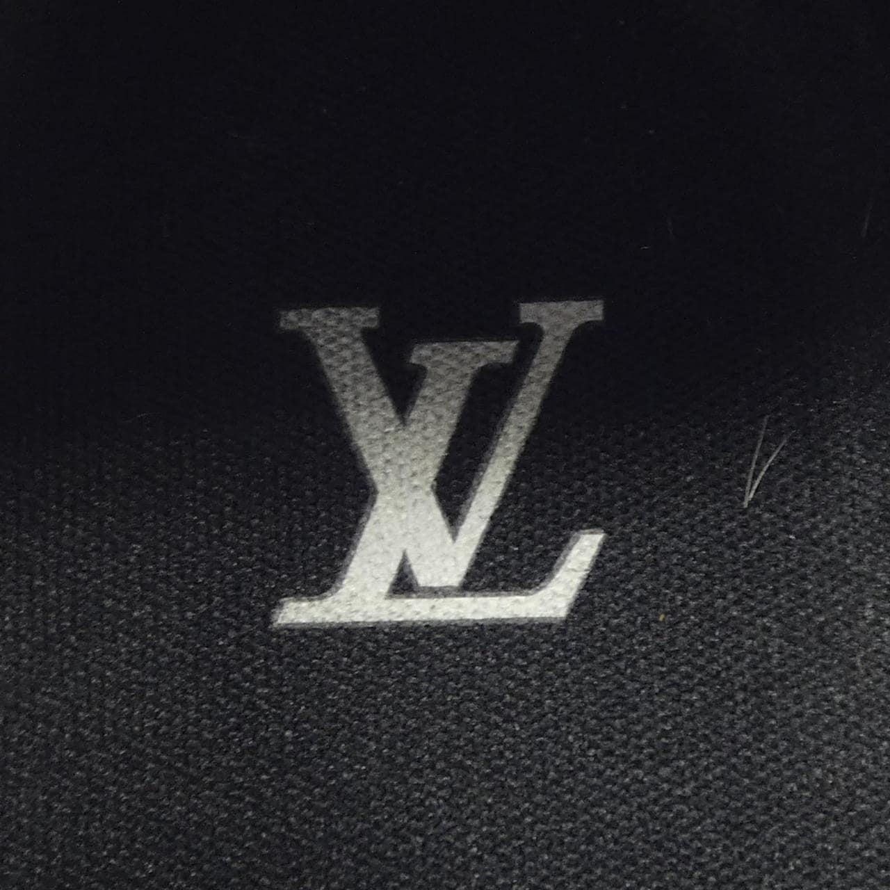 ルイヴィトン LOUIS VUITTON LVトレイナーライン スニーカー