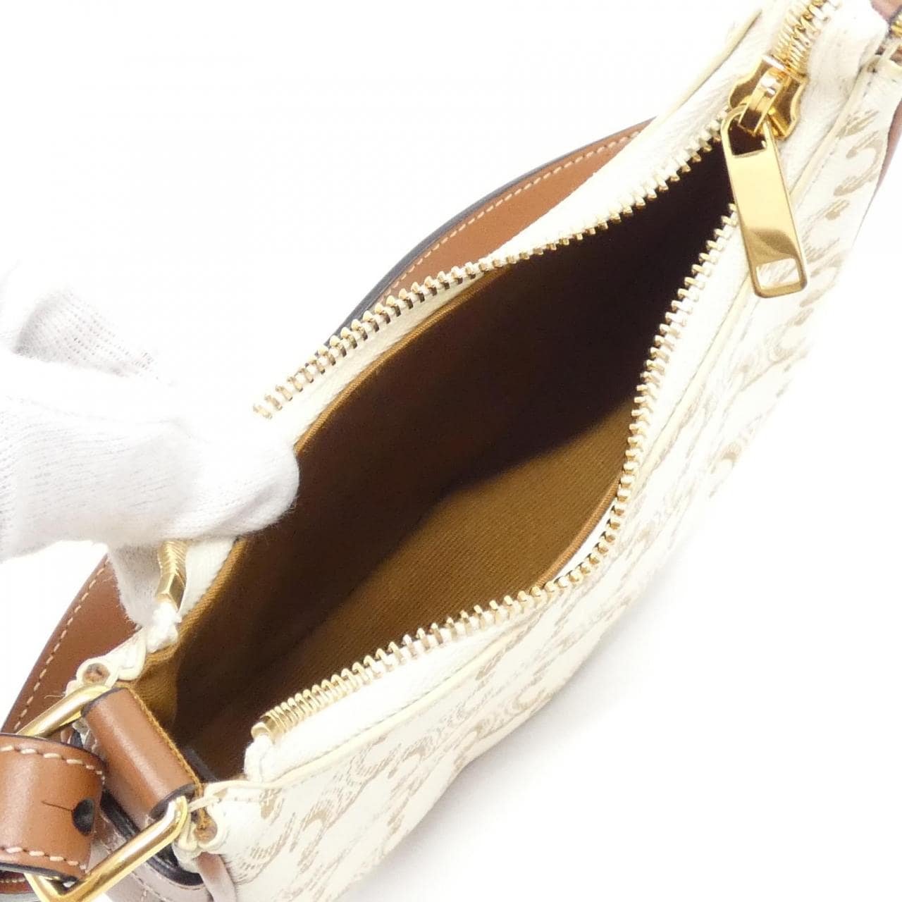 CELINE Mini Ava 10I602DS1 单肩包