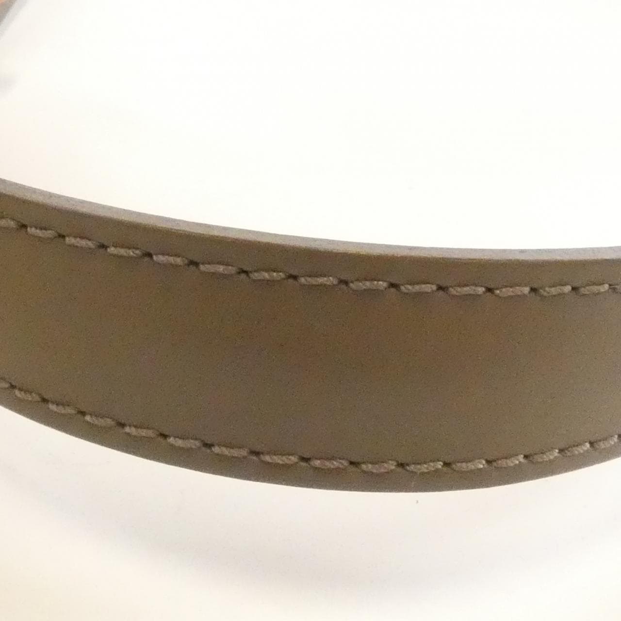 ルイヴィトン エピ リュサック M5228C ショルダーバッグ