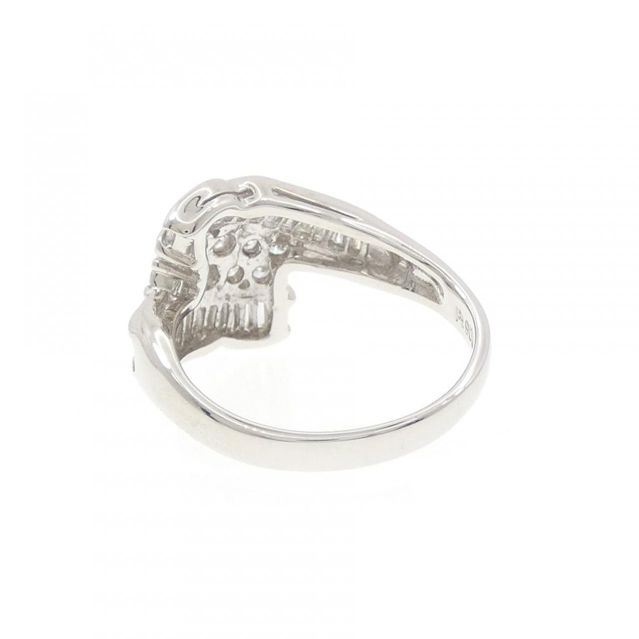 PT900 ダイヤモンド リング 1.00CT