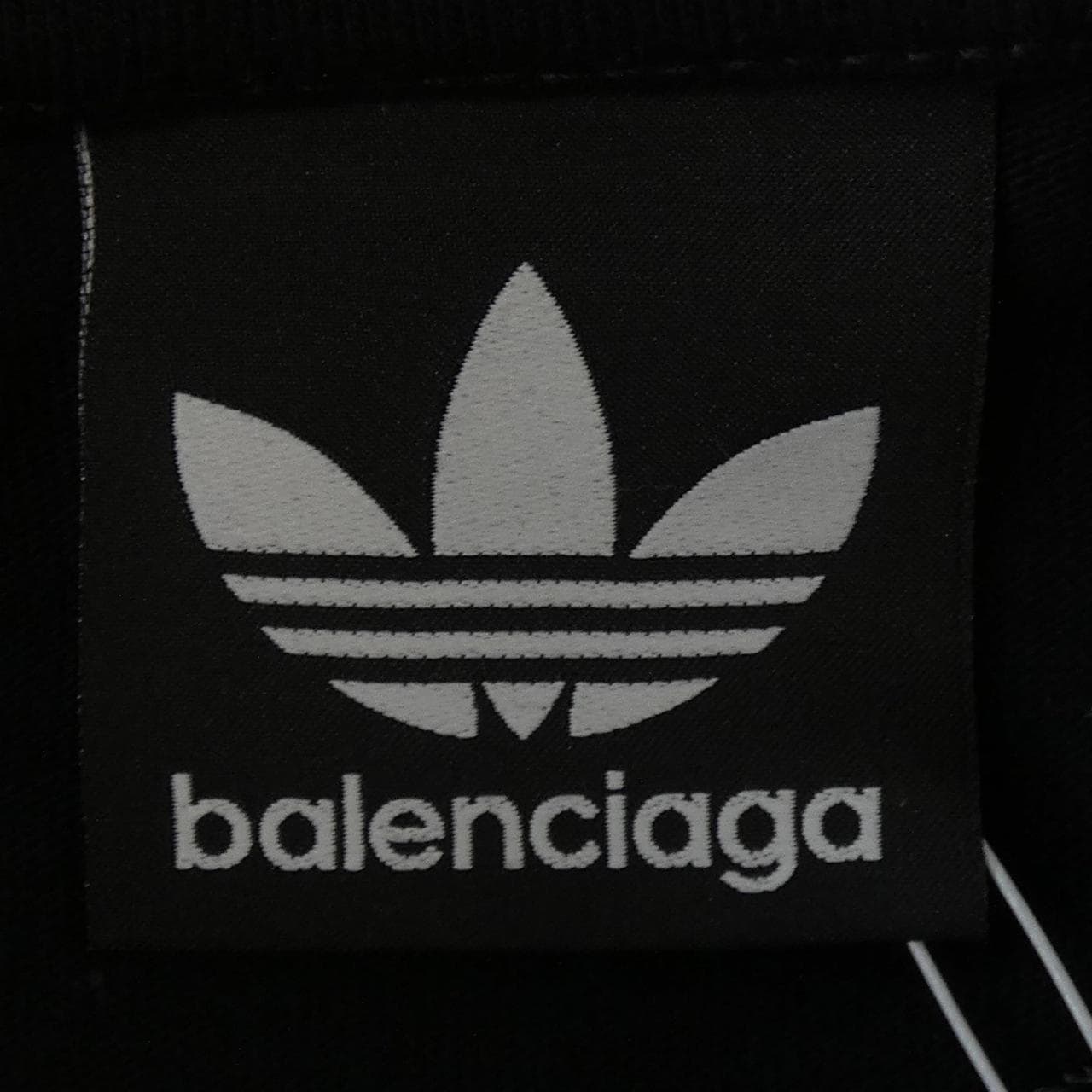 バレンシアガ BALENCIAGA ADIDAS 723976 TNVN8 Tシャツ