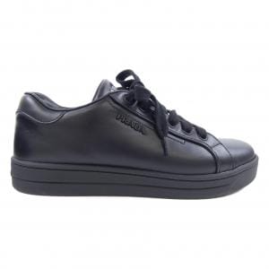 プラダ PRADA 535 スニーカー