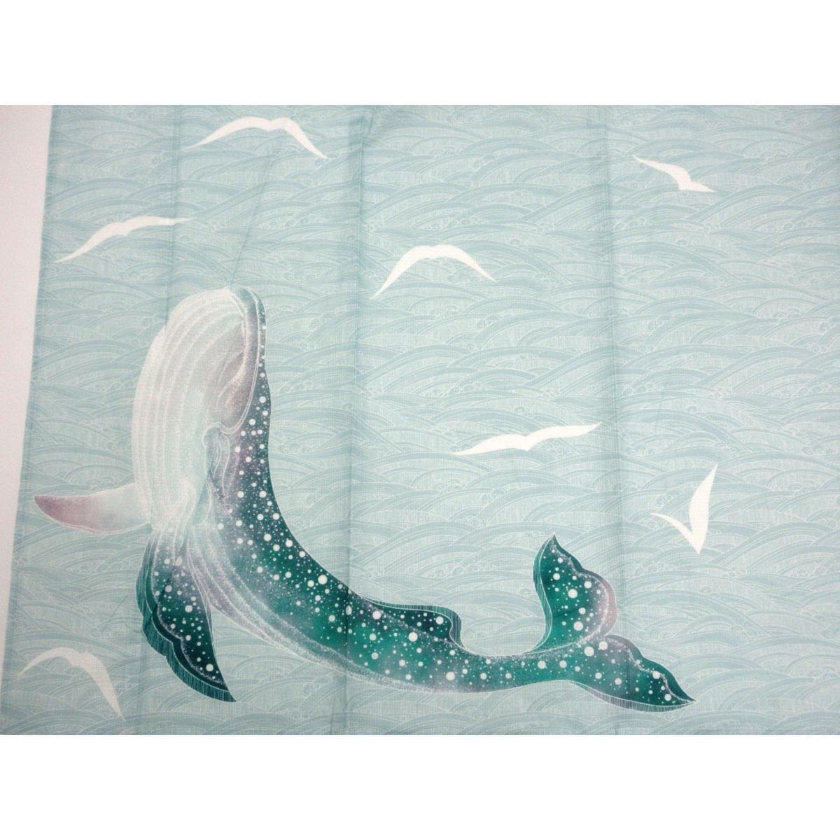 【新品】女ゆかた　くじら　Ｆサイズ