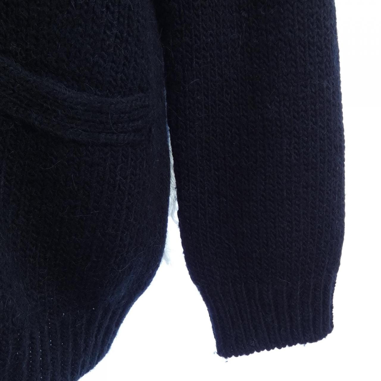 セリーヌ CELINE 2AE8E528W カーディガン