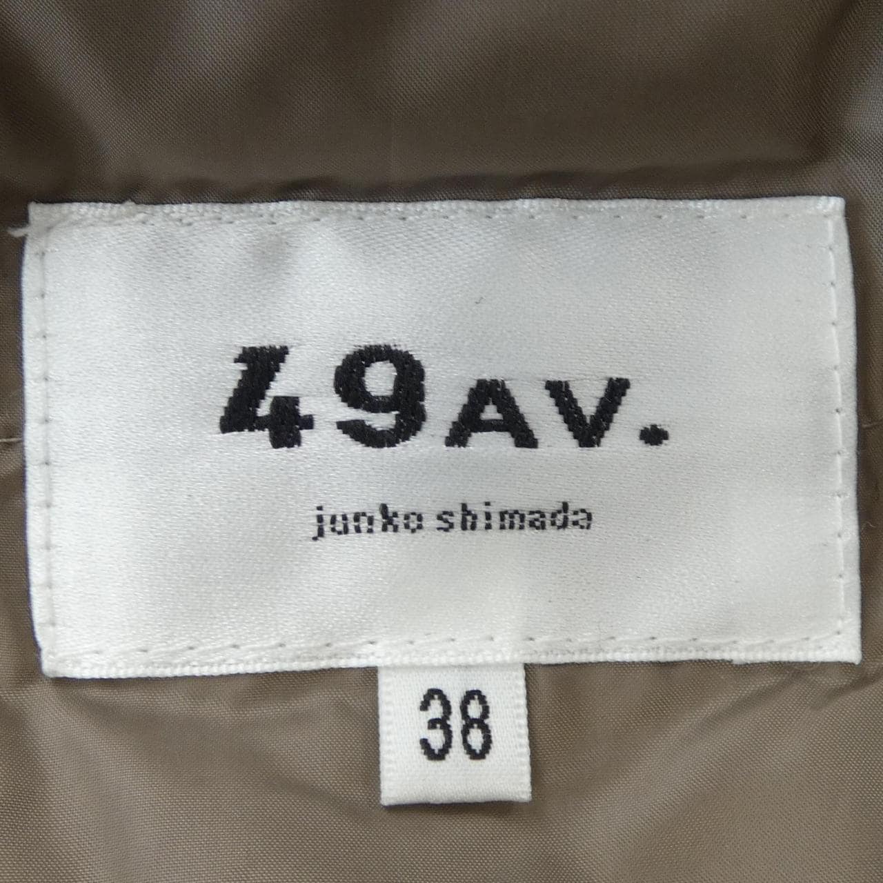 49アベニュージュンコシマダ 49AV.junko shimada ダウンジャケット