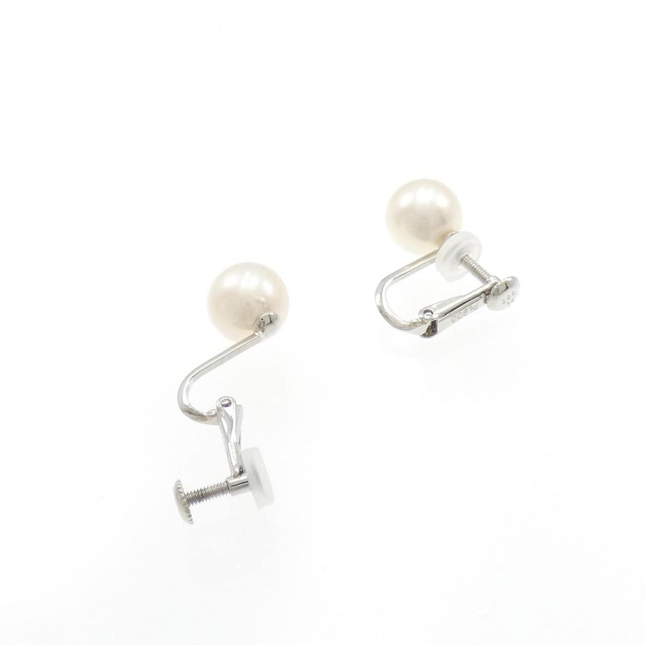 PT900 Akoya pearl earrings 8mm