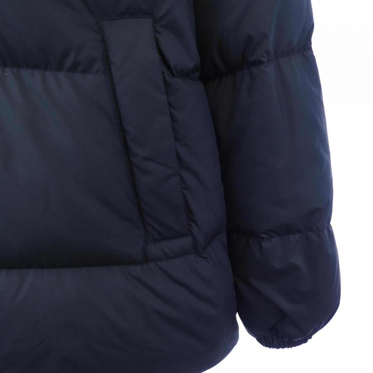 【新品】モンクレール MONCLER ESNAIE ダウンジャケット