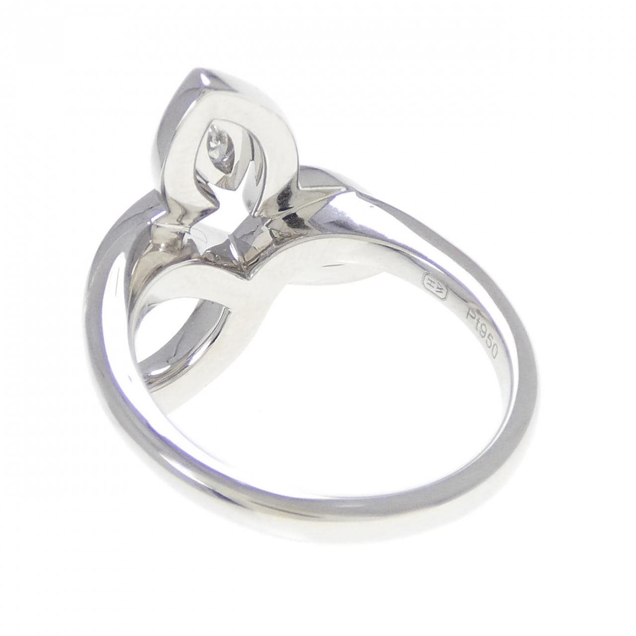 ハリーウィンストン リリークラスター リング