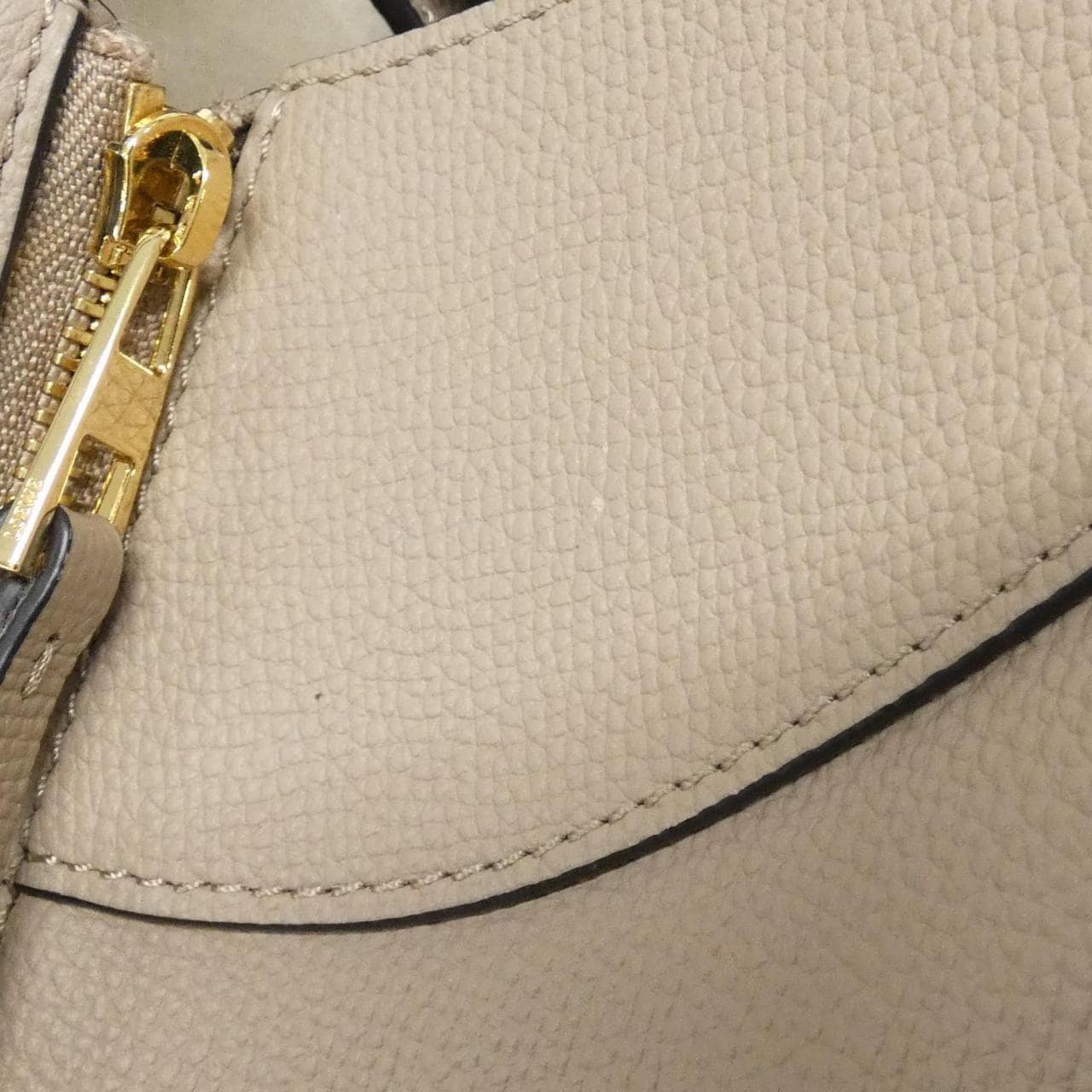 ロエベ ハンモック スモール A538S35X18 ショルダーバッグ