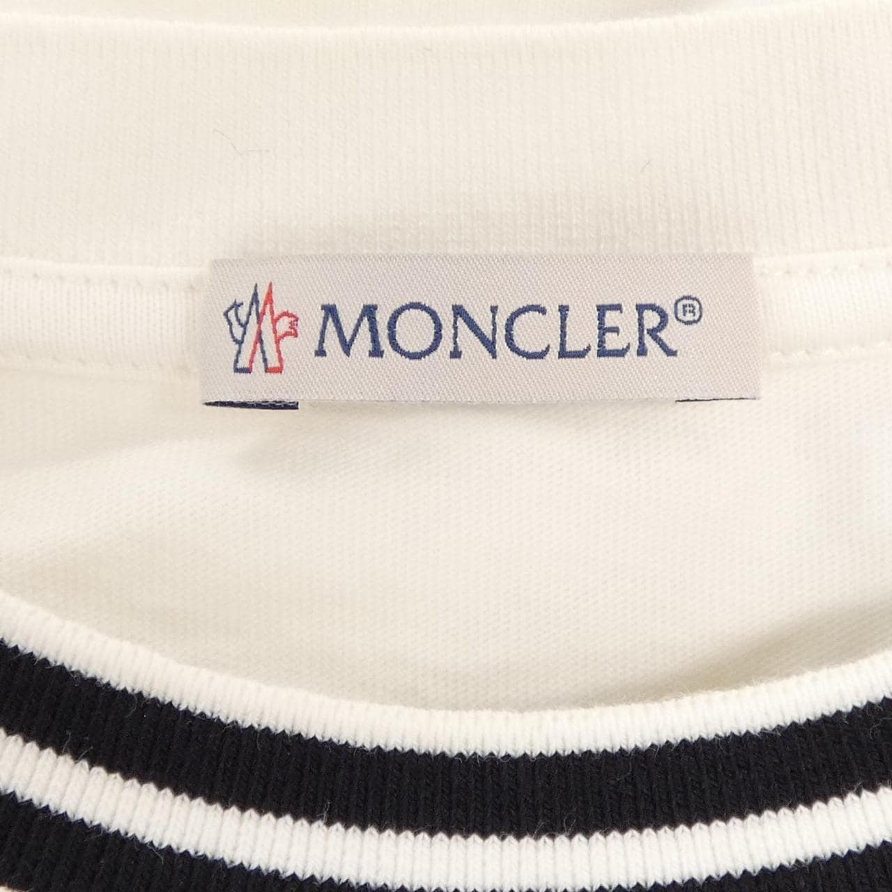 モンクレール MONCLER 10918C71700 Tシャツ