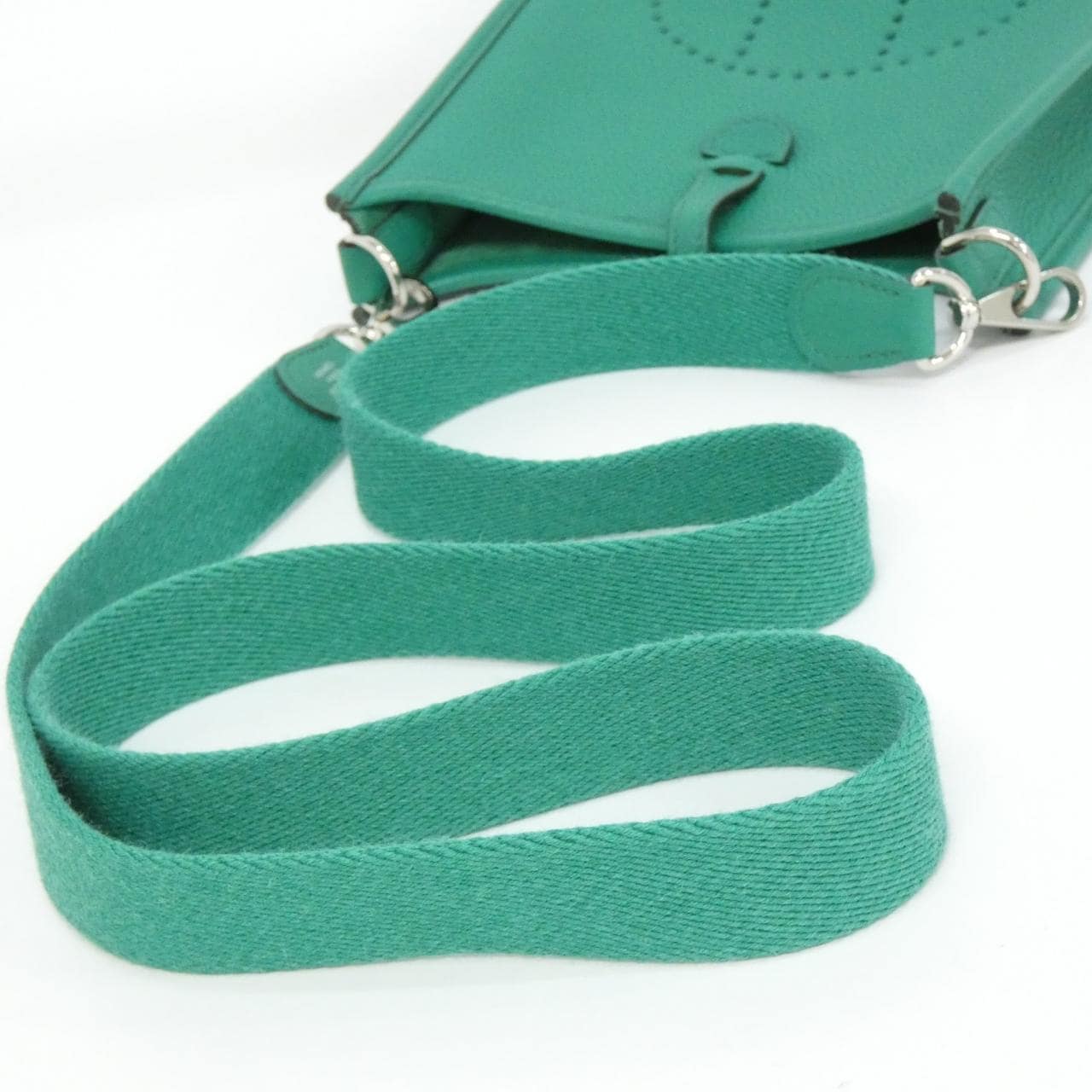 エルメス エヴリン アマゾン 16cm 077640CK ショルダーバッグ