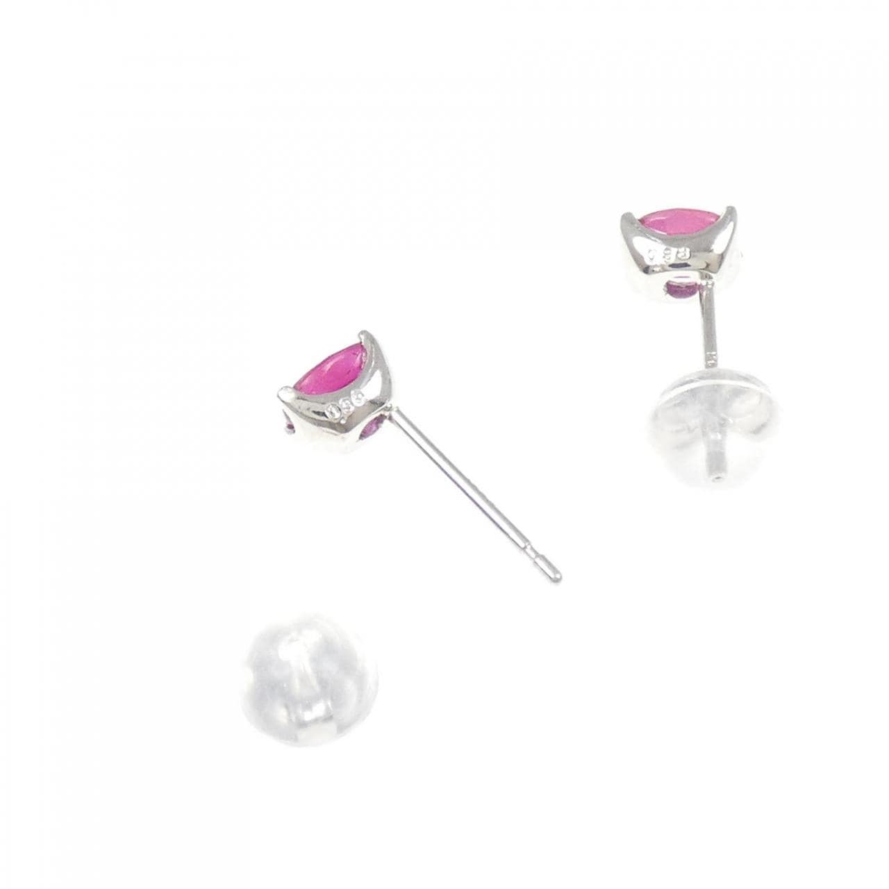 PT900 ルビー ピアス 0.73CT