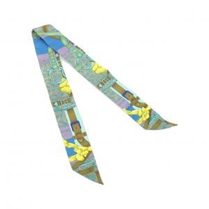 エルメス GRAND MANEGE FLEURI ツイリー 063065S スカーフ