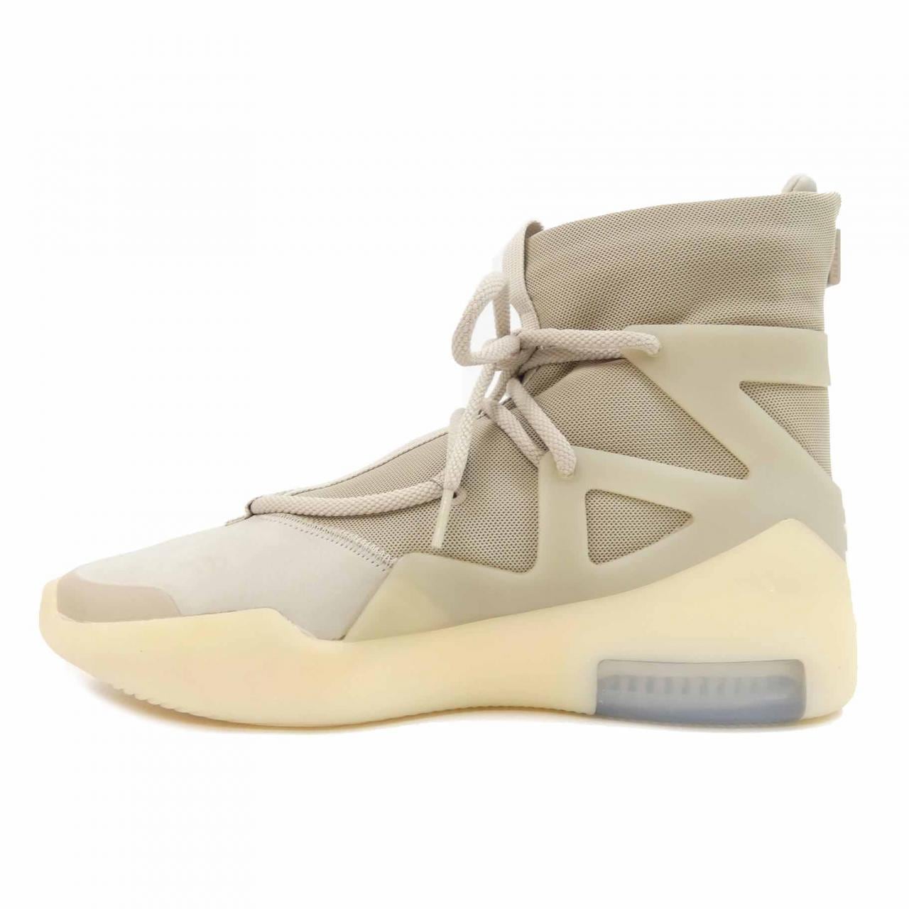 ナイキ NIKE スニーカー
