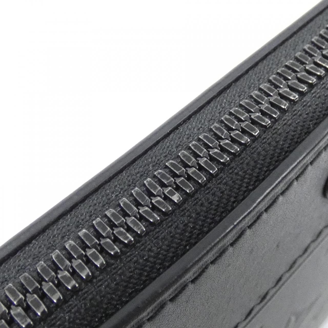 ルイヴィトン モノグラム シャドウ ポシェット ディスカバリー M62903 バッグ