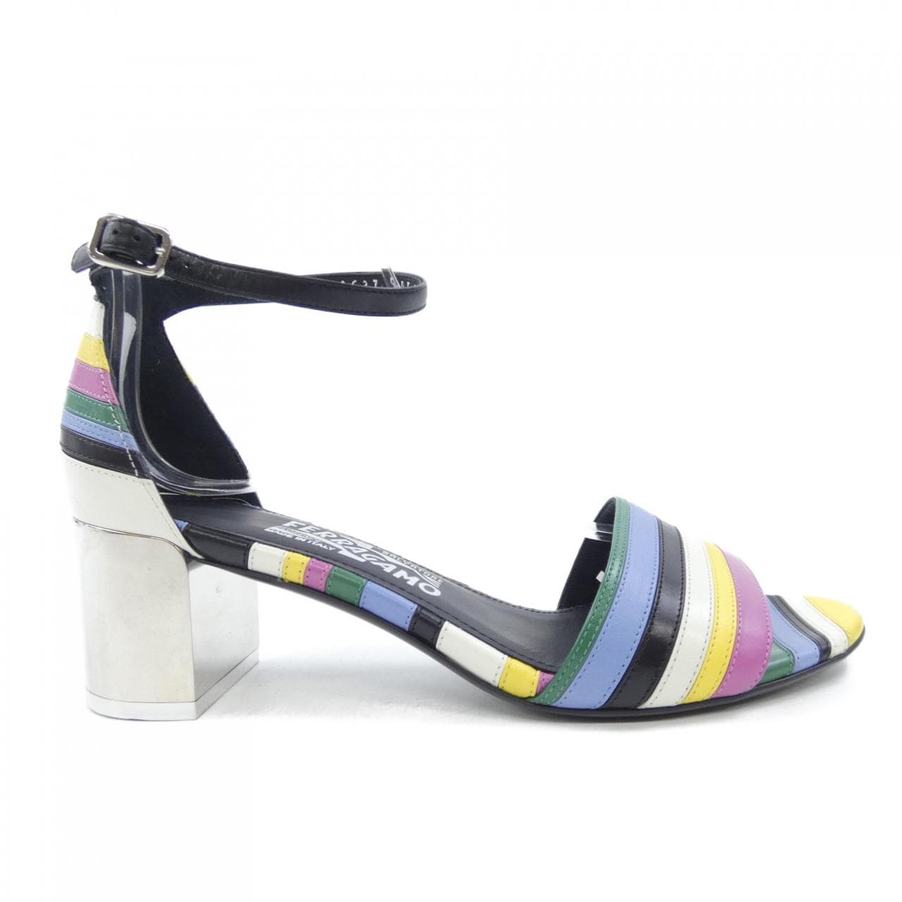 サルヴァトーレフェラガモ SALVATORE FERRAGAMO VARINA サンダル