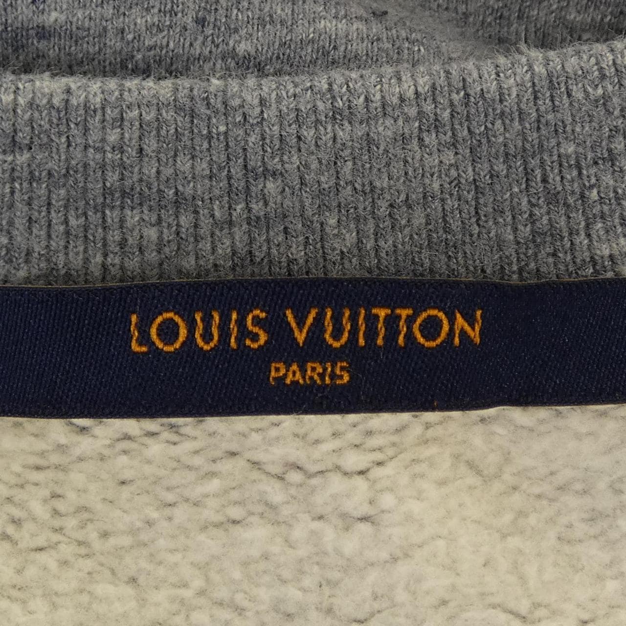 ルイヴィトン LOUIS VUITTON アップサイドダウンLVロゴ HFY20WGVR スウェット
