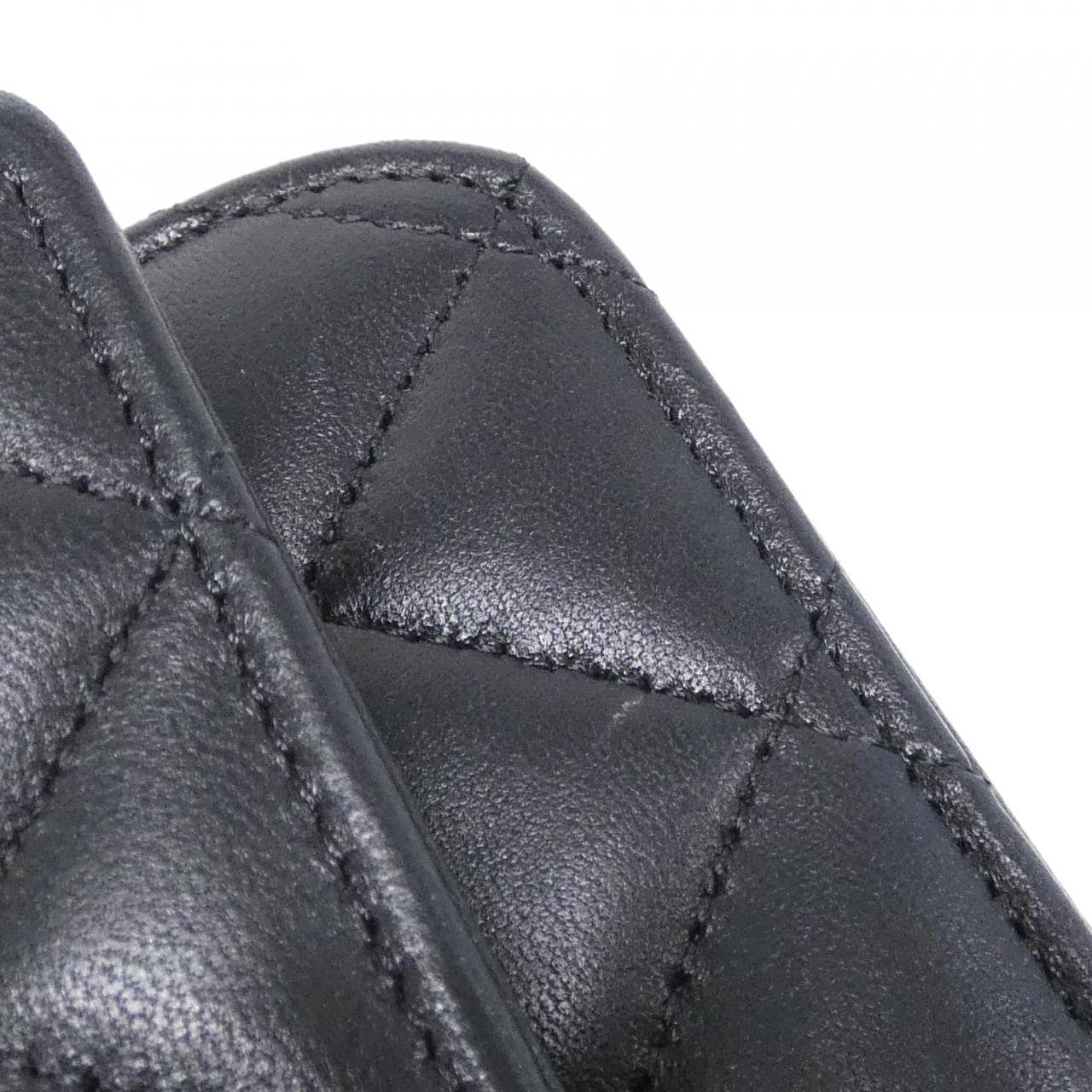 シャネル タイムレスクラシック ライン AP0250 チェーンウォレット