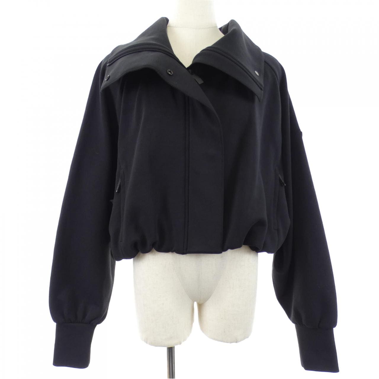 モンクレール MONCLER 10938G00008 ブルゾン