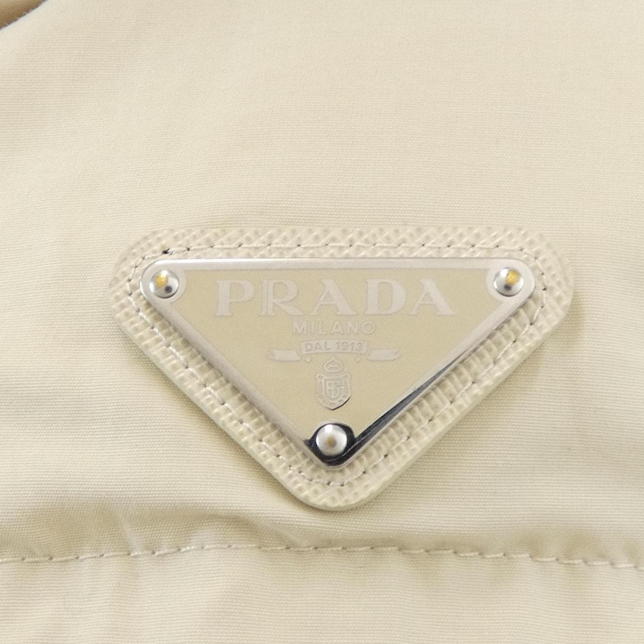 プラダ PRADA トライアングルロゴ 29Z131 S232 13GP ダウンジャケット