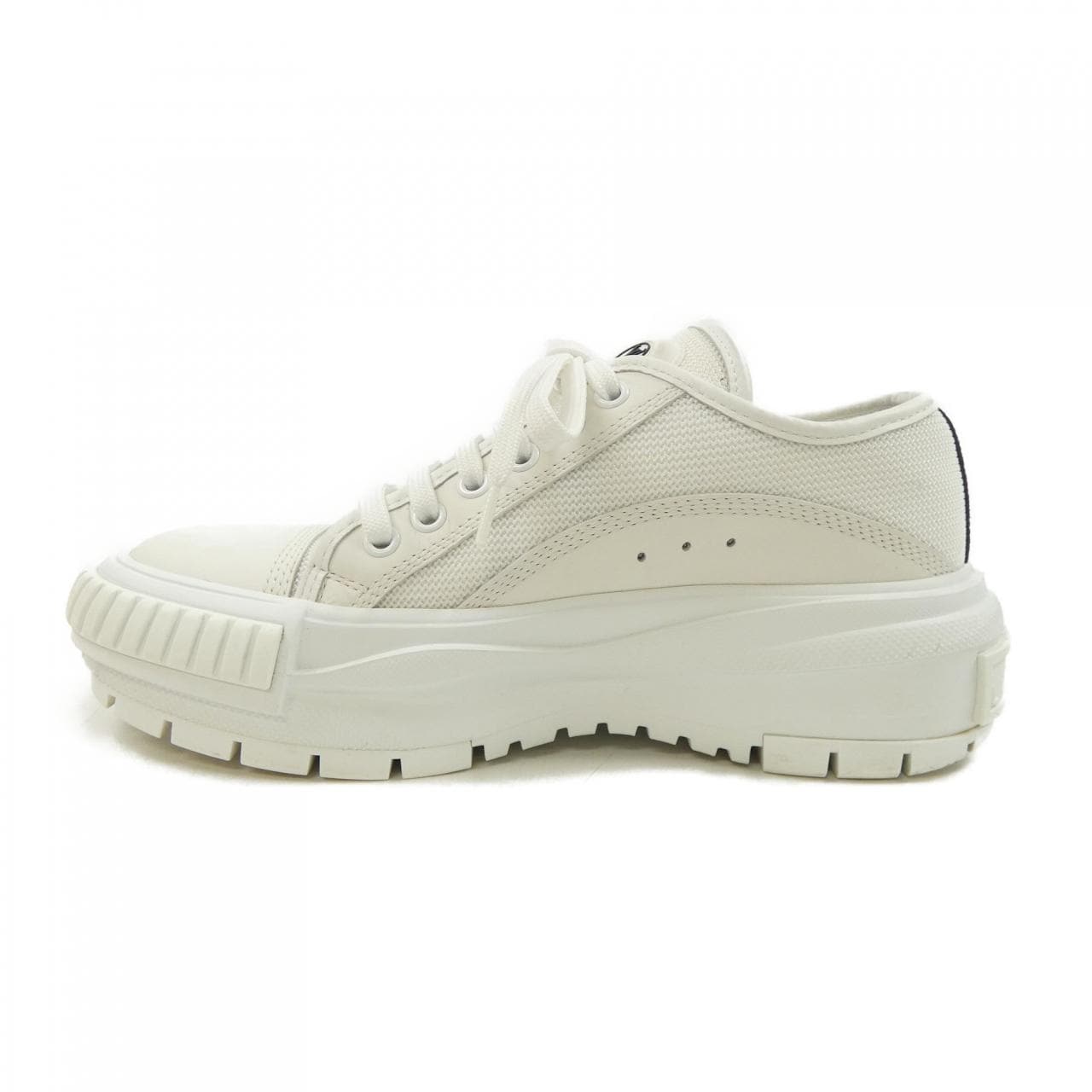 9800□Louis Vuitton スニーカー ホワイト 箱付　bc11yt 9800□Louis Vuitton スニーカー ホワイト 箱付 bc11yt - メルカリ