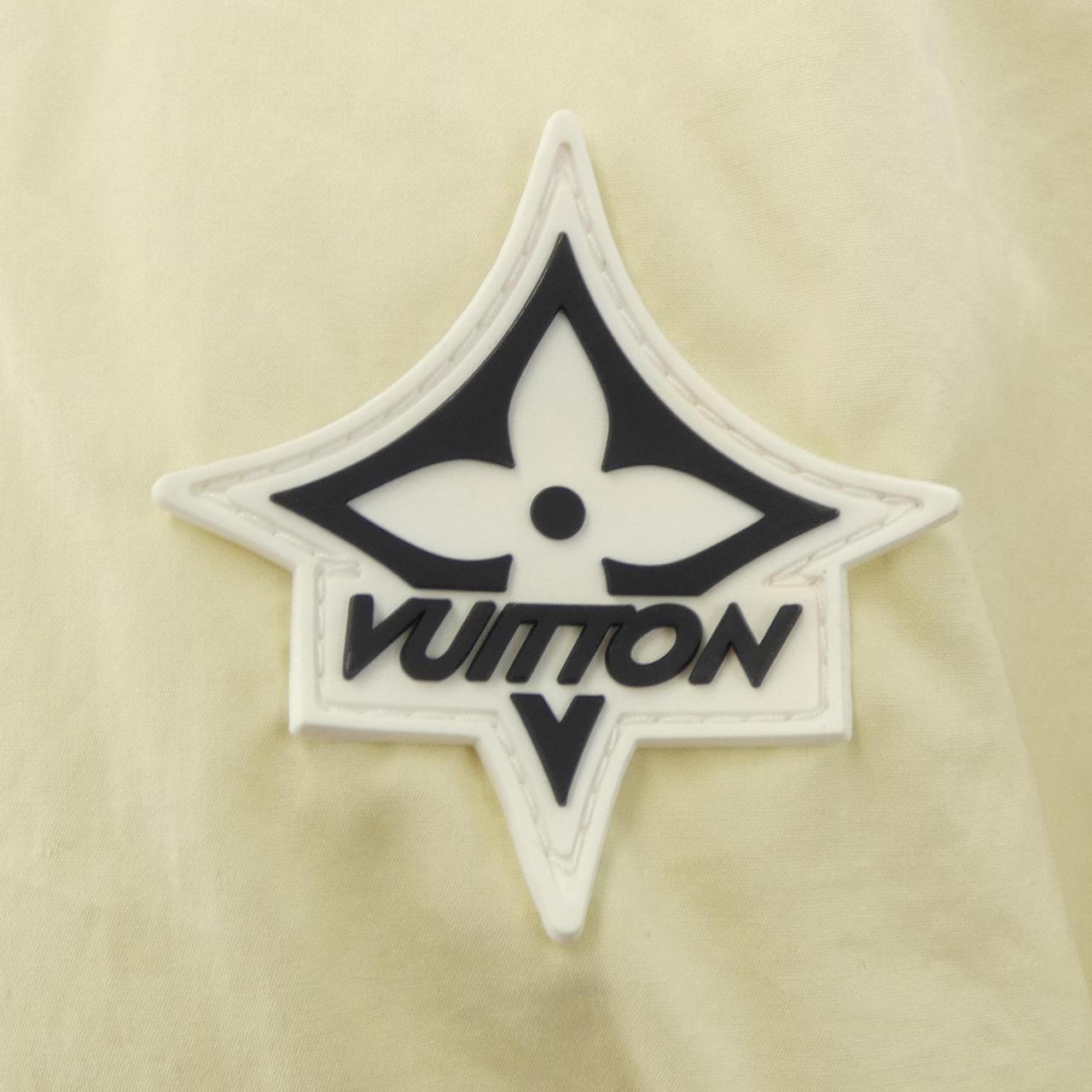 ルイヴィトン LOUIS VUITTON リバーシブルキルテッドモノグラムパーカ FOOW18RX3 ブルゾン