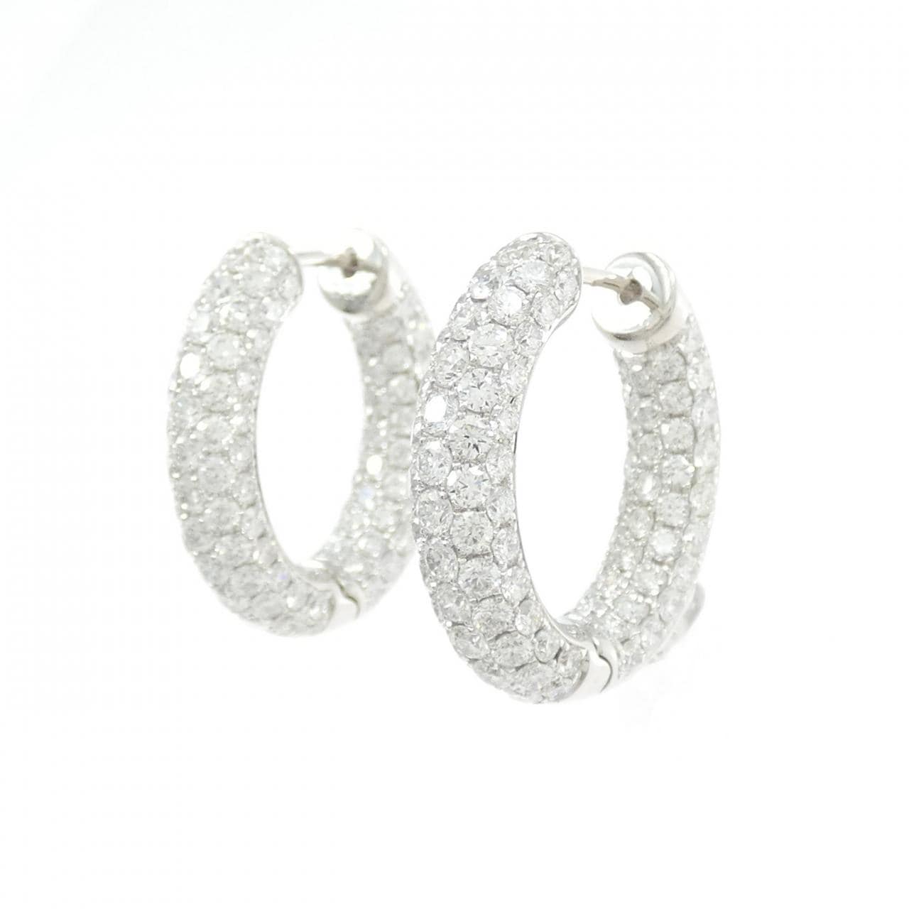 750WG パヴェ ダイヤモンド ピアス 4.10CT