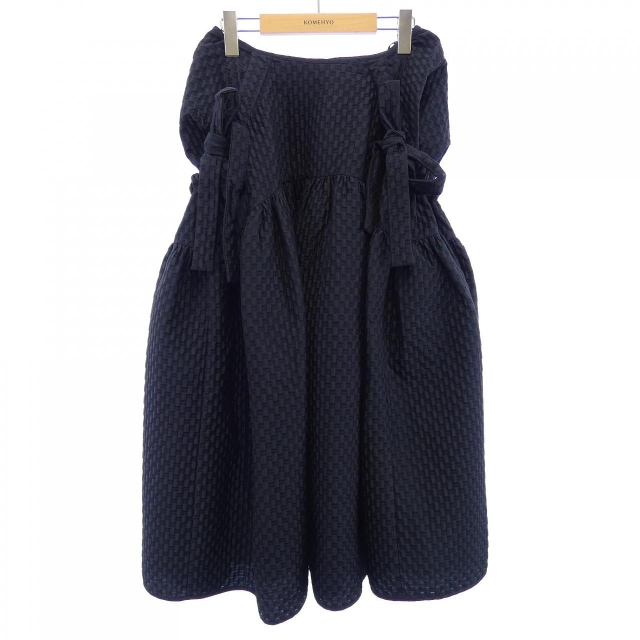 セシリーバンセン CECILIE BAHNSEN スカート