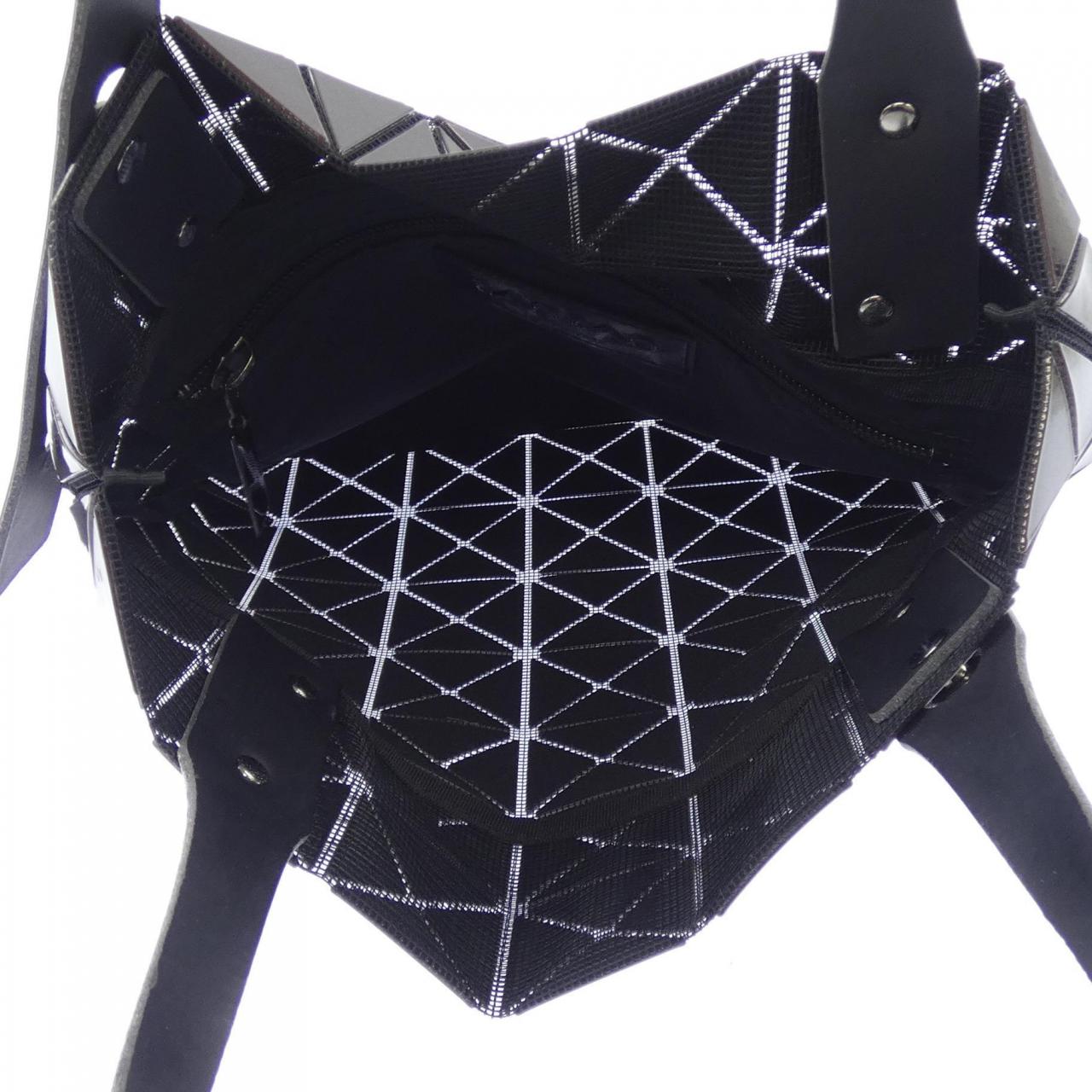 イッセイミヤケ ISSEY MIYAKE BB23-AG103 BAG